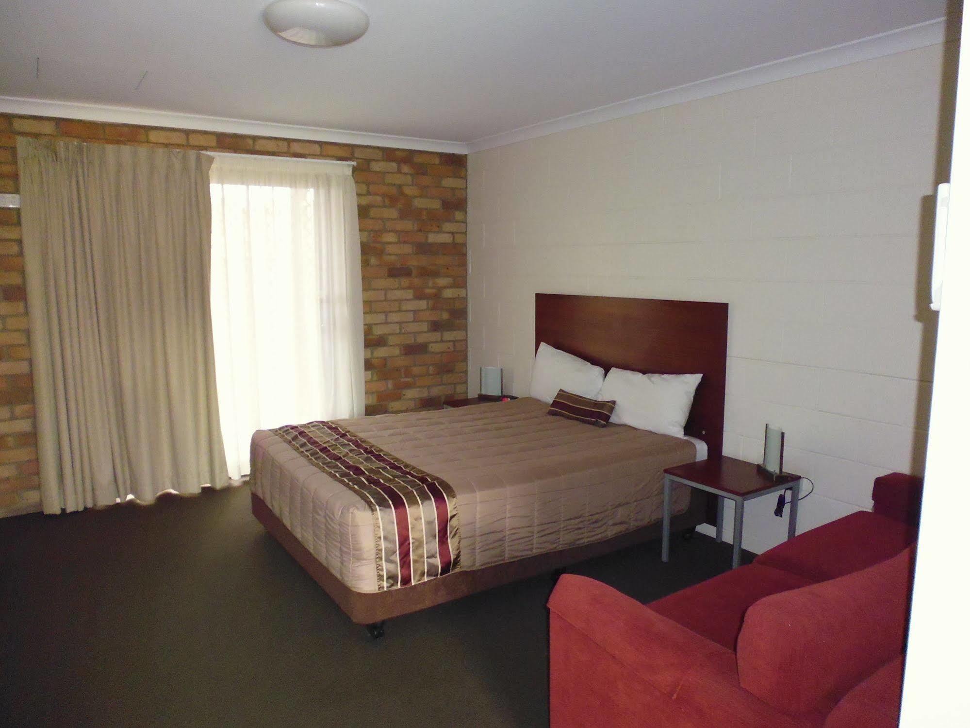 Burke & Wills Motor Inn Kingaroy Esterno foto